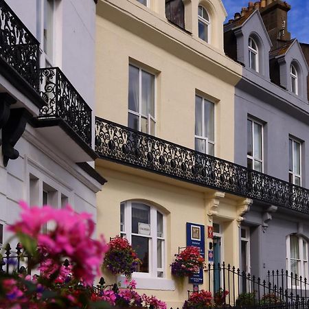 Number 7 Guest House Whitby Exterior photo